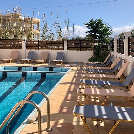 Nirevel Apartments Goúvai Ngoại thất bức ảnh